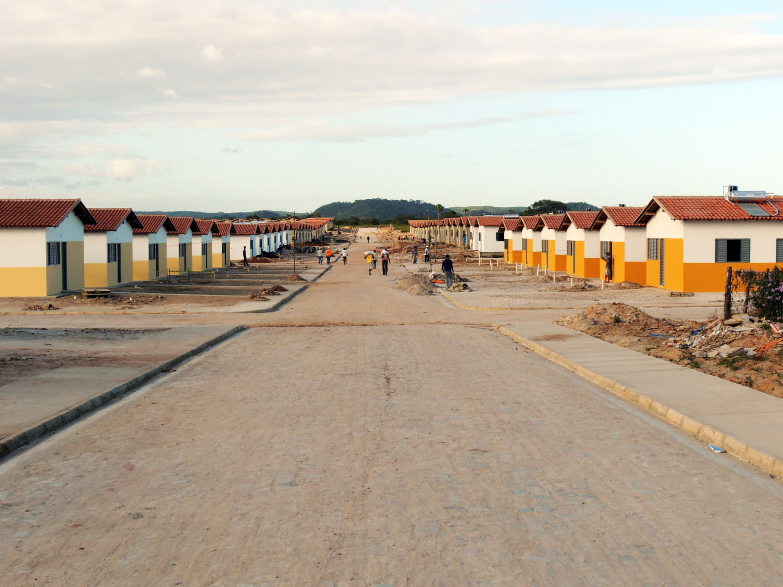 Obras do Residencial São Luiz estão em fase final de conclusão em Altos